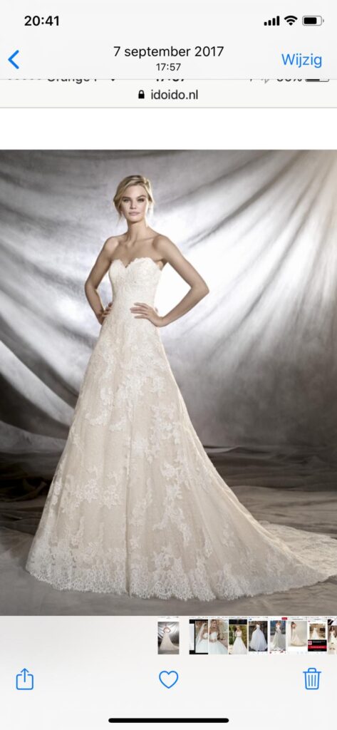 Adorable dress Vindress White Regular Long Strapless New (Un-Altered) Natural Size 38
