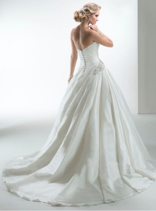 Classy dress Vindress White Regular Long Strapless New (Un-Altered) Satin Size 38